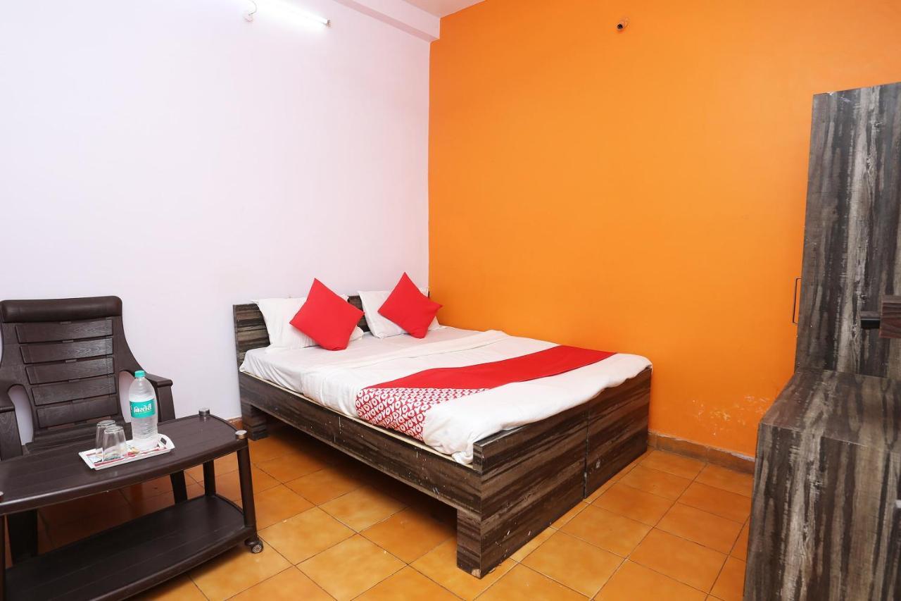 Oyo 37533 Hotel Ashirwad Jabalpur Exterior foto