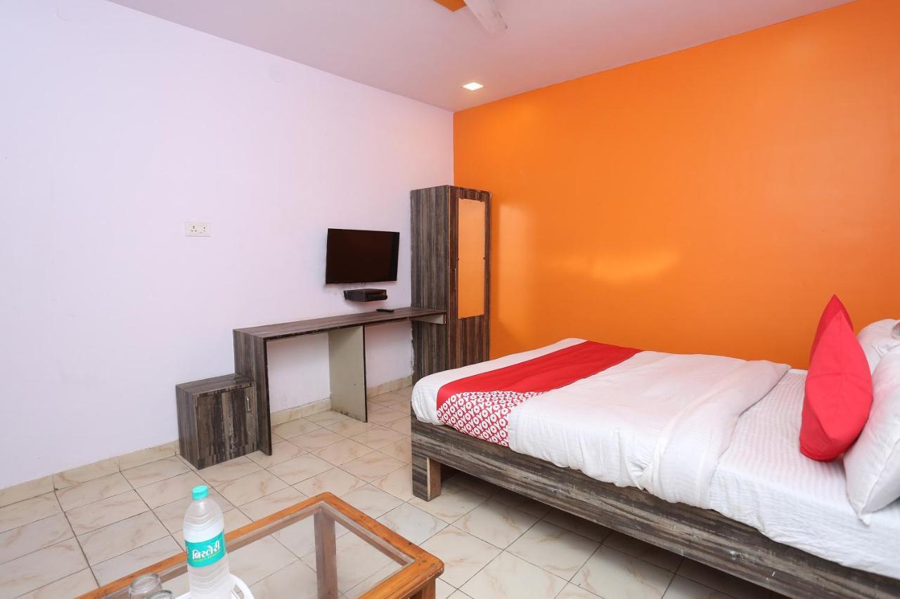 Oyo 37533 Hotel Ashirwad Jabalpur Exterior foto